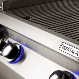 Nahaufnahme vom Grillrost eines FireMagic Grills